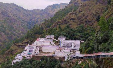 Kashmir with Mata Vaishno Devi – 5 Nights / 6 Days Tour