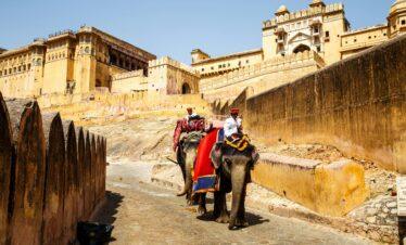 Jaipur & Udaipur 4 Nights / 5 Days Tour Package