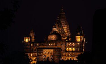 Orchha Tour Package 2 Nights / 3 Days
