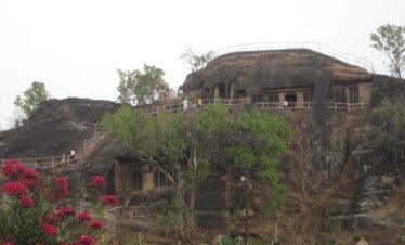Pachmarhi – Bhopal Tour Package 4 Nights / 5 Days
